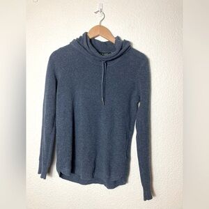 Lauren Ralph Lauren turtle neck blue pullover sweater Medium 100% cotton